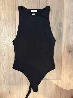 Babaton Black Sleeveless High-Neck Stretch Bodysuit